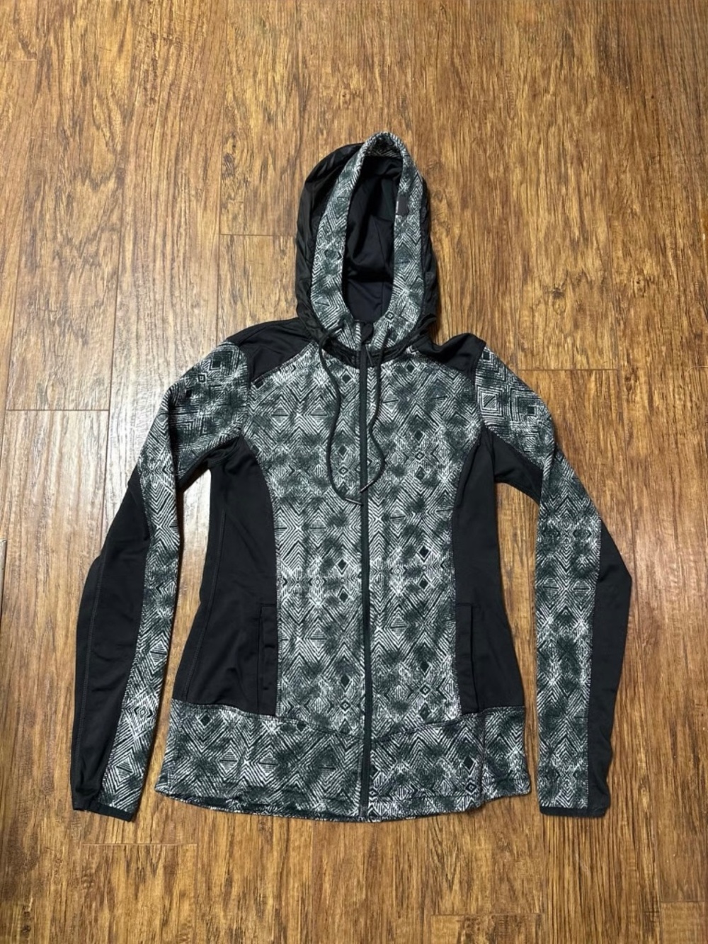 Mondetta Athletic Hooded Full Zip Jacket Black/White Geometric Print Size Small